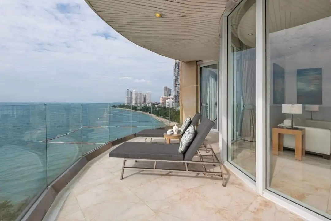 The Cove Beachfront Ocean-View Condominium for Sale & Rent  - คอนโด - Wong Amat Beach - 