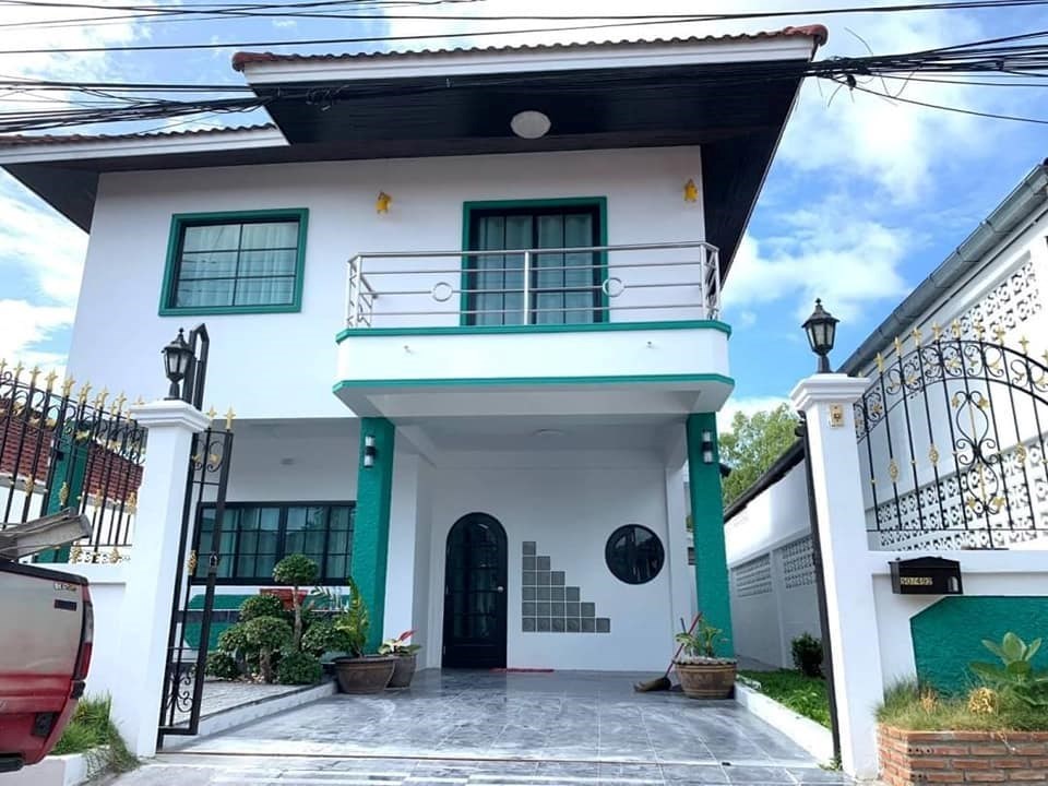 Good house for sale in Pattaya Rungrueang Village - House - Pattaya East -  มบ. พัทยารุ่งเรือง 17 