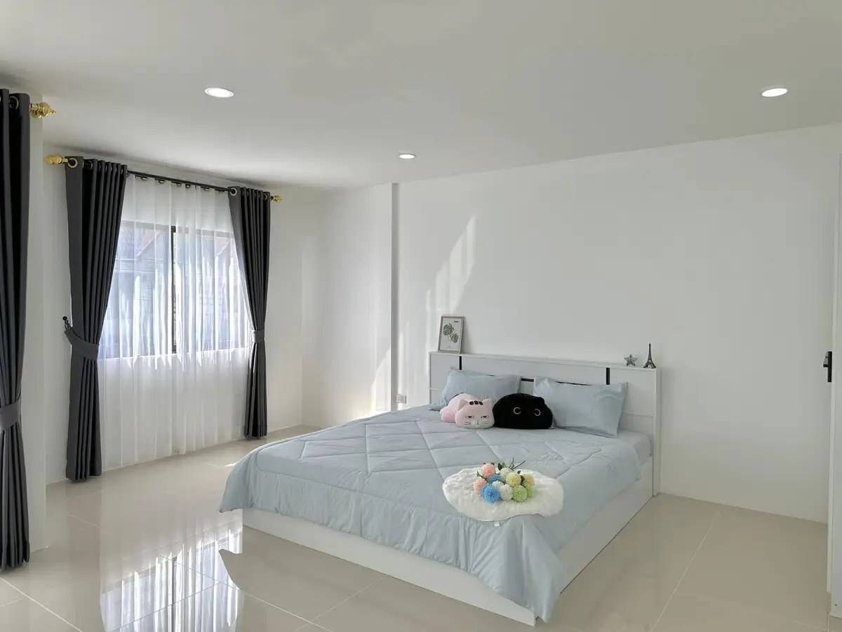 Nice 2 bedroom town house for sale!