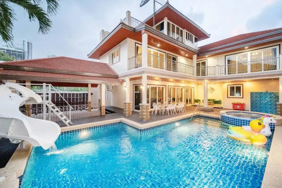 Great Mansion For Sale Near to Jomtien Beach