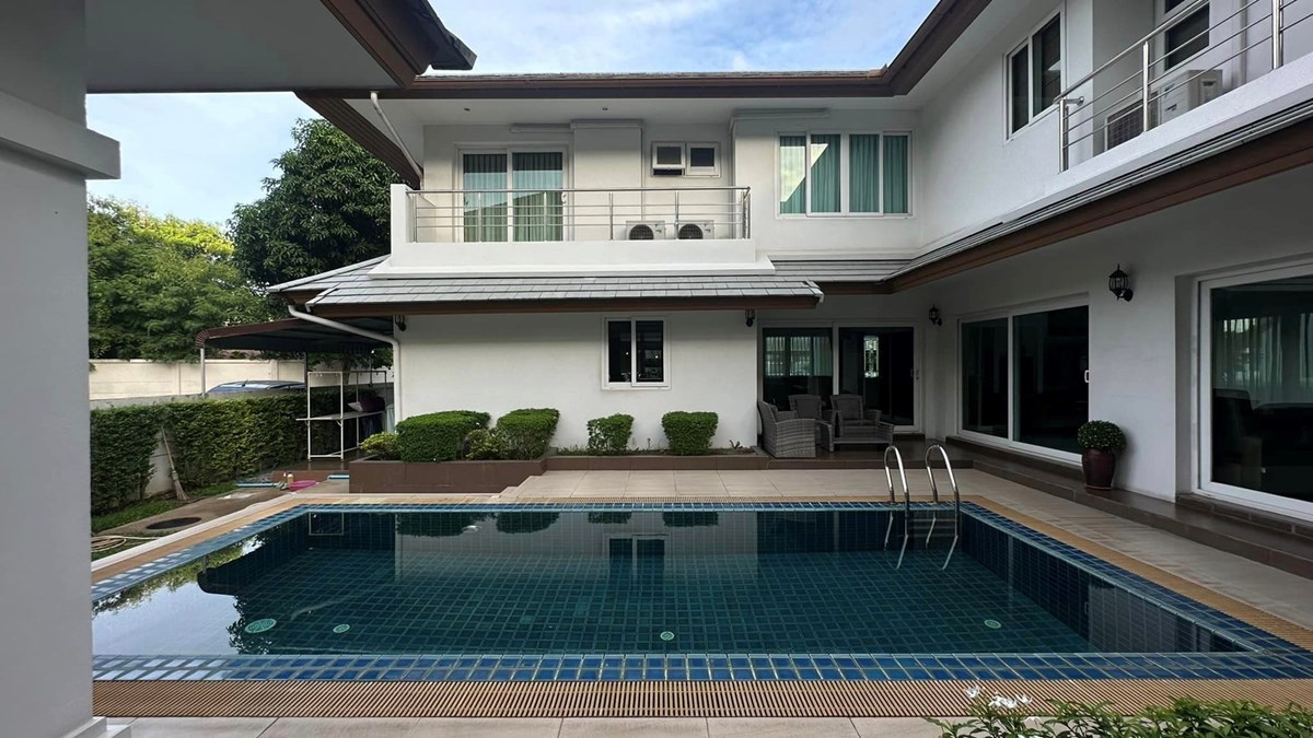 Beautiful Pool Villa for sale!  Naklua - House - Wong Amat Beach - Naklua 