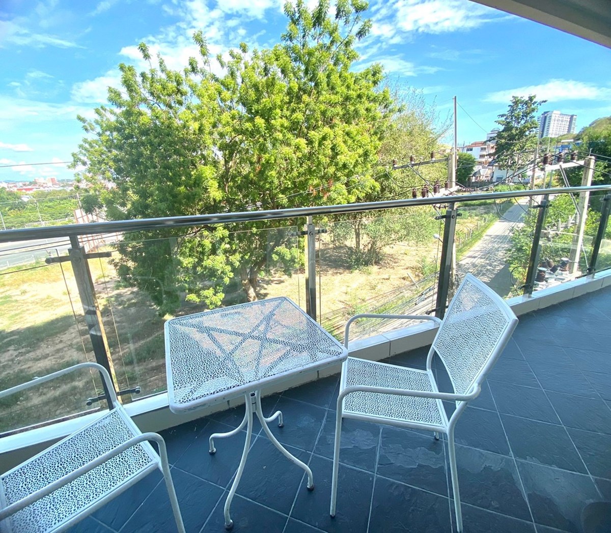 Hyde Park 2 Condominium For Sale & Rent  - คอนโด - Pratumnak Hill - 