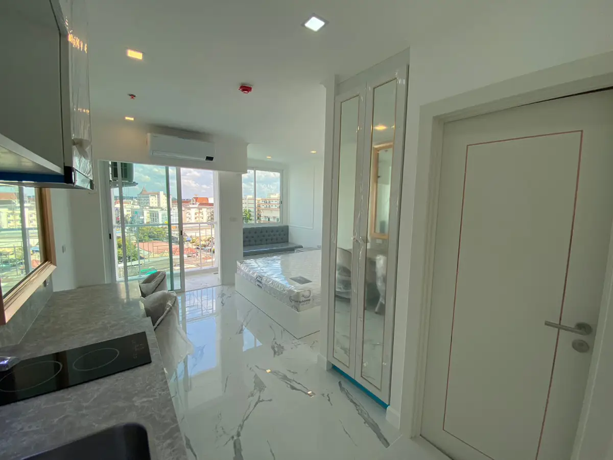 Empire Tower For Sale (Studio) - Condominium - Jomtien - Empire Tower
