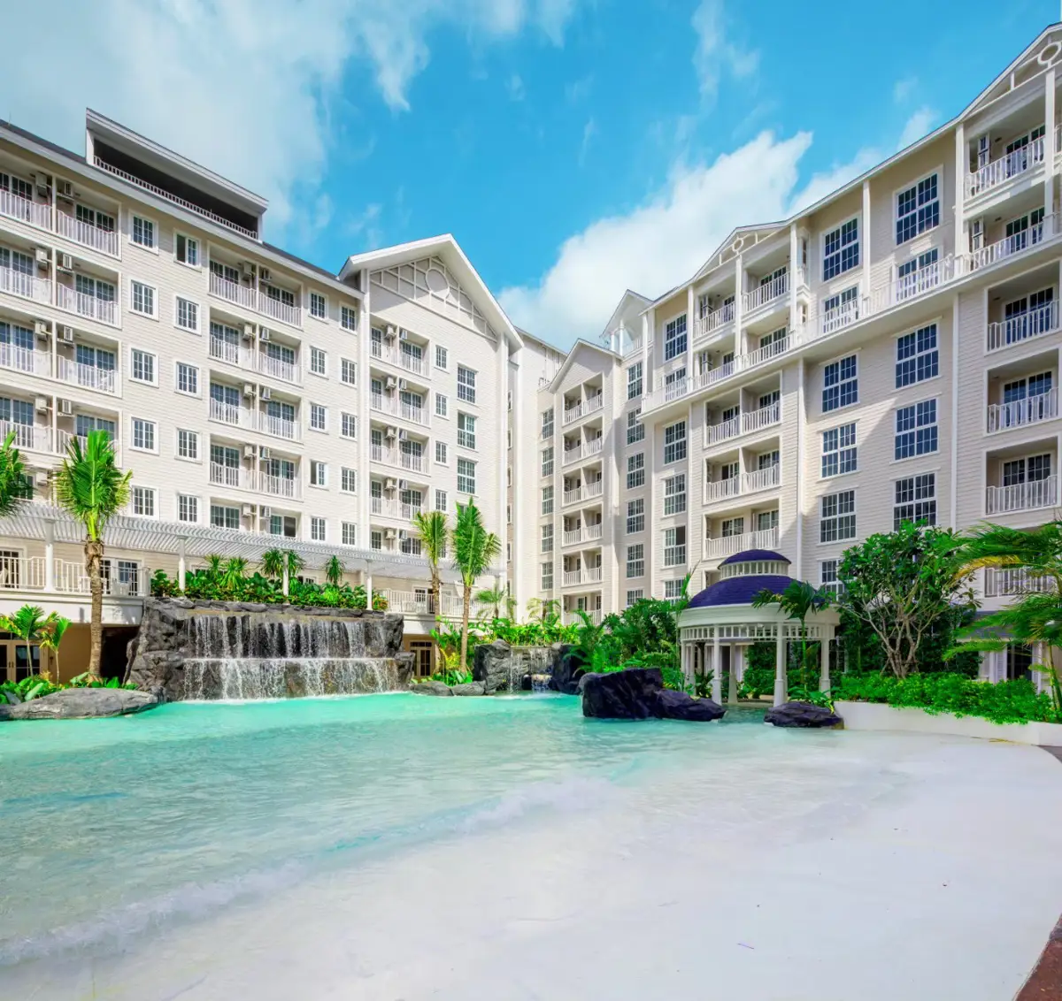 1 Bedroom for sale @ Grand Florida Beachfront Condo Resort Pattaya (SOLD) - Condominium - Na Jomtien - 